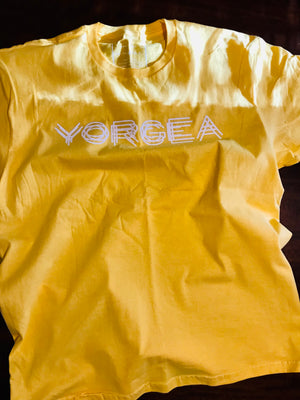 YORGEA DAISY YELLOW CLASSIC LOGO TEE